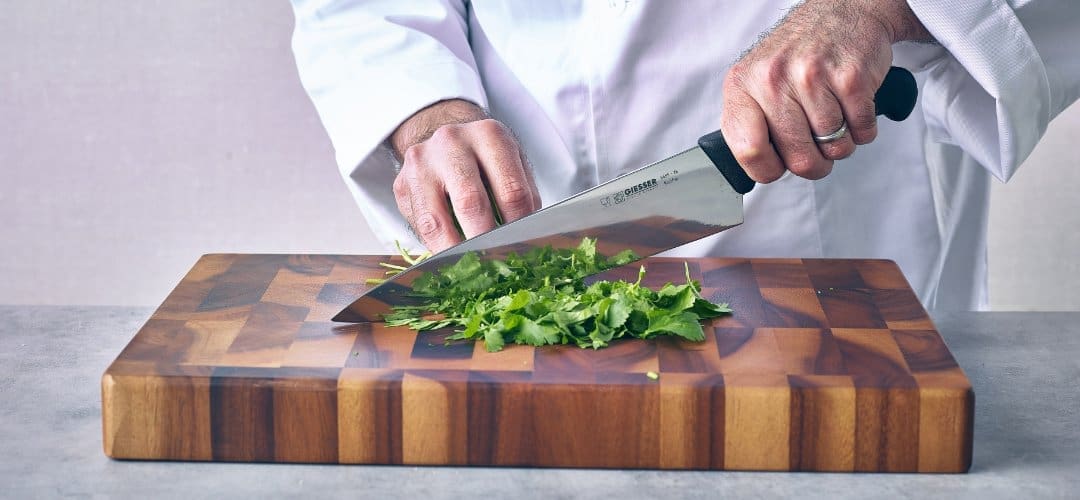 Court Catering supply light equipment for kitchens, bars and all food service outlets.